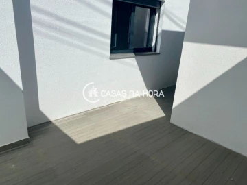 Apartamento T1 para Arrendamento em Caparica e Trafaria