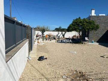 Apartamento T1 para Arrendamento em Caparica e Trafaria