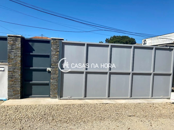 Apartamento T1 para Arrendamento em Caparica e Trafaria Foto 24