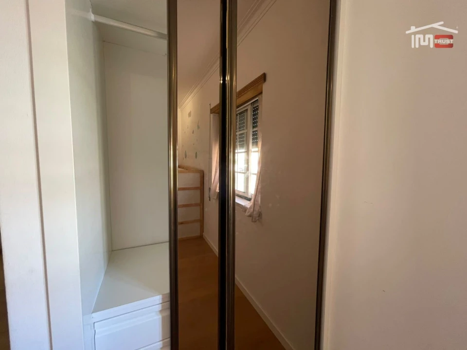 Apartamento T2 para Arrendamento em Atalaia e Alto Estanqueiro-Jardia Foto 27