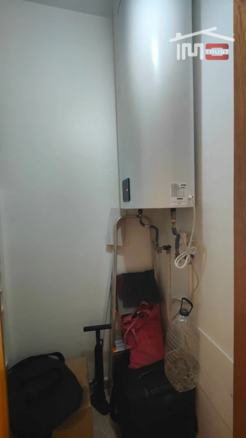 Apartamento T2 para Arrendamento em Atalaia e Alto Estanqueiro-Jardia
