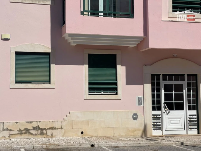 Apartamento T2 para Arrendamento em Atalaia e Alto Estanqueiro-Jardia Foto 40