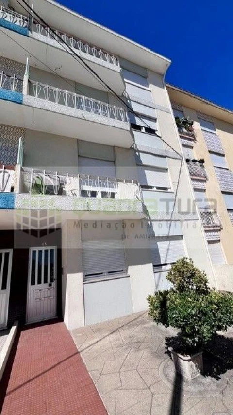 Apartamento T3 para Arrendamento em São Mamede de Infesta e Senhora da Hora
