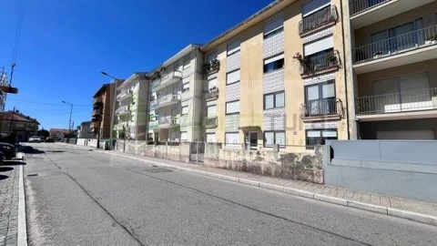 Apartamento T3 para Arrendamento em São Mamede de Infesta e Senhora da Hora