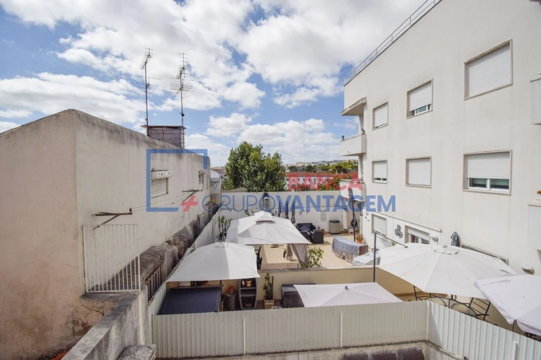 Apartamento T3 para Venda em Odivelas Foto 18