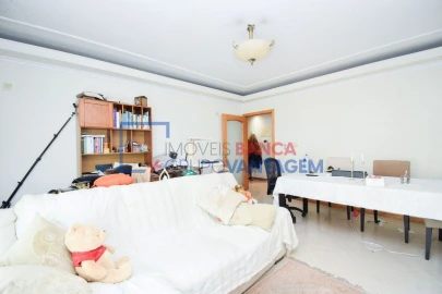 Apartamento T3 para Venda em Odivelas