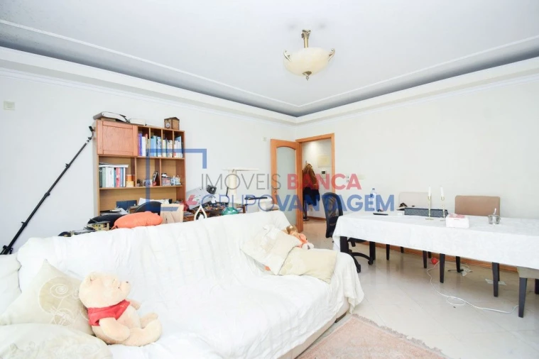 Apartamento T3 para Venda em Odivelas Foto 4
