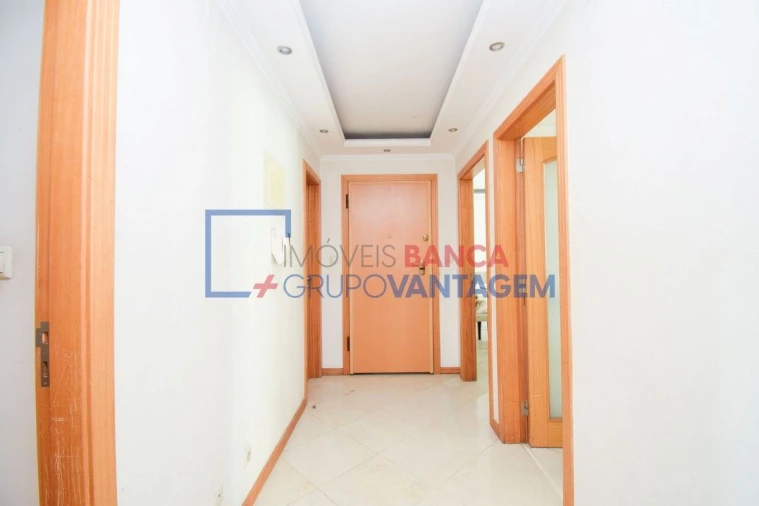 Apartamento T3 para Venda em Odivelas Foto 8