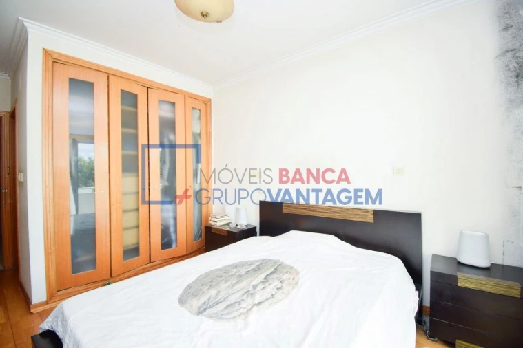 Apartamento T3 para Venda em Odivelas Foto 16