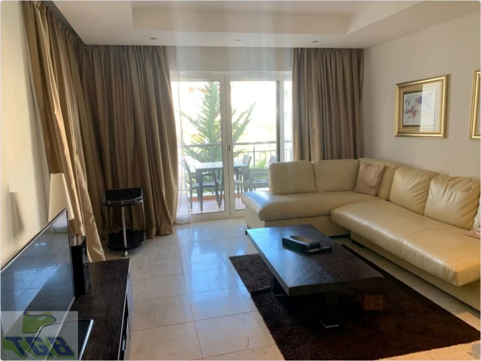 Apartamento T2 para Venda em Quarteira Foto 3