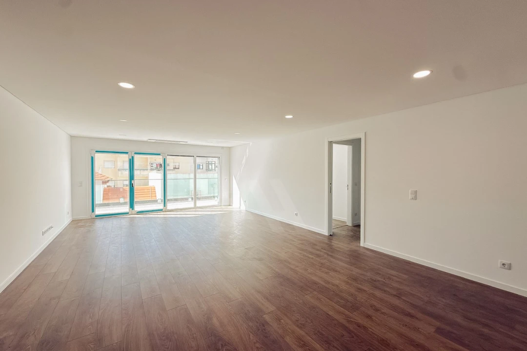 Apartamento T4 para Venda em Alcabideche Foto 4