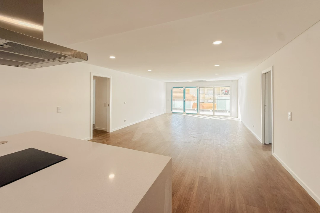 Apartamento T4 para Venda em Alcabideche Foto 5