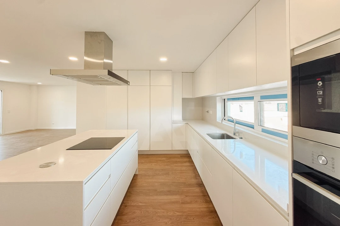 Apartamento T3 para Venda em Alcabideche Foto 6