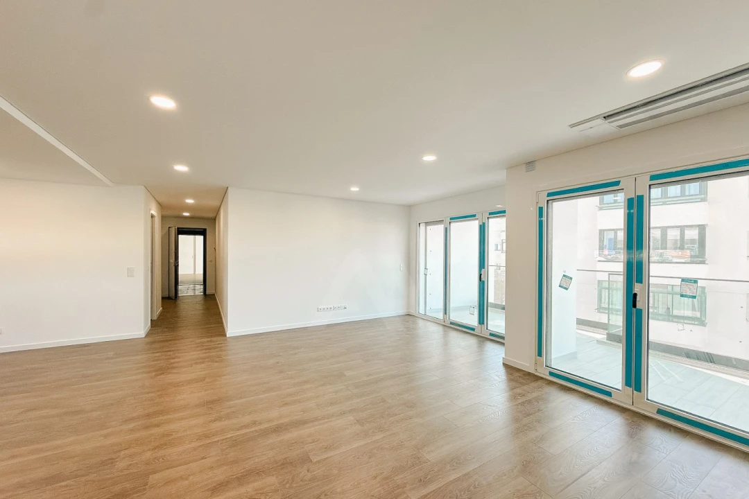 Apartamento T3 para Venda em Alcabideche Foto 10