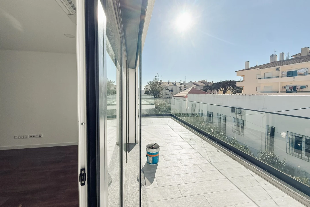 Apartamento T2 para Venda em Alcabideche Foto 10