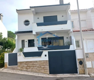 Moradia T3 para Venda em Cascais e Estoril