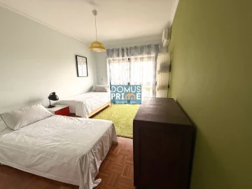 Apartamento T4 para Venda em São Vitor (Braga)