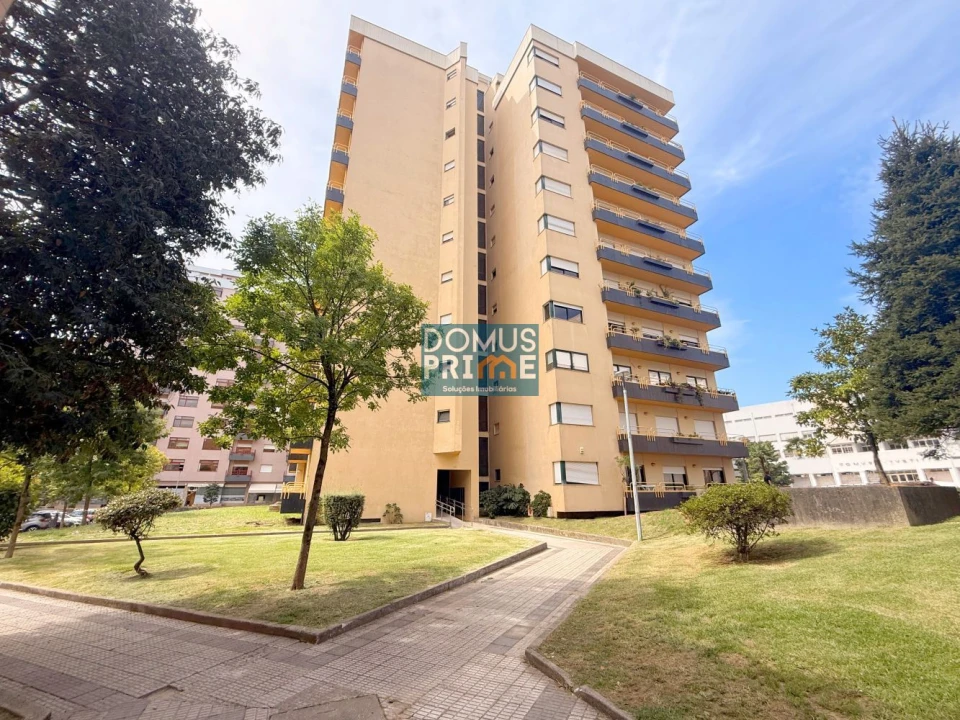 Apartamento T4 para Venda em São Vitor (Braga) Foto 58
