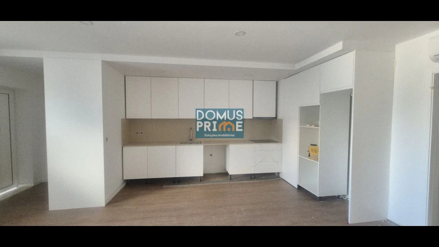 Apartamento T2 para Venda em Real, Dume e Semelhe