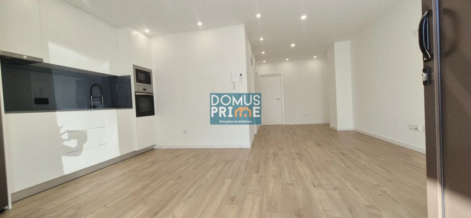 Apartamento T2 para Venda em Braga (São José de São Lázaro e São João do Souto) Foto 2