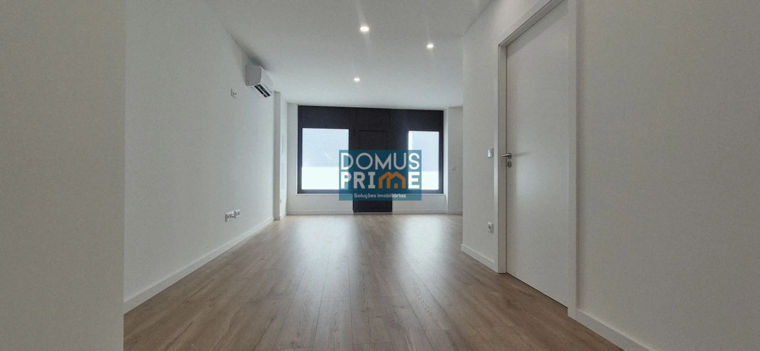Apartamento T2 para Venda em Braga (São José de São Lázaro e São João do Souto) Foto 3
