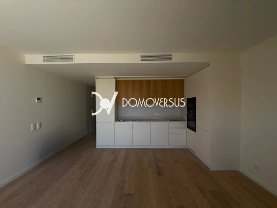 Apartamento T2 para Venda em Santa Marinha e São Pedro da Afurada Foto 3