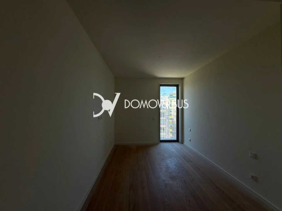 Apartamento T2 para Venda em Santa Marinha e São Pedro da Afurada Foto 10