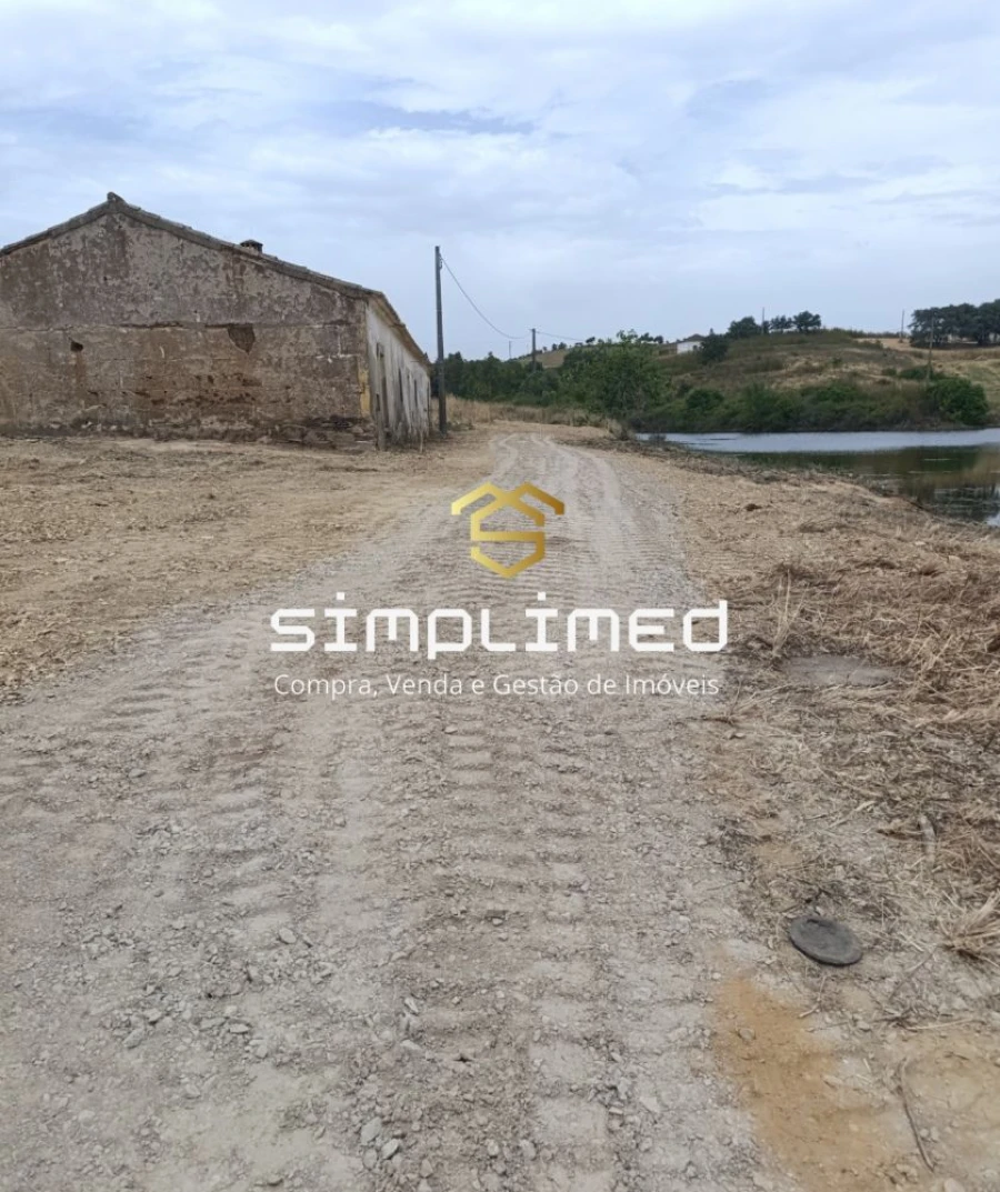 Quinta T3 para Venda em Santa Clara-A-Velha Foto 13