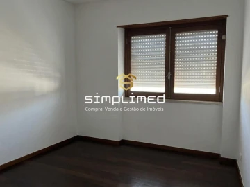 Apartamento T2 para Venda em Baixa da Banheira e Vale da Amoreira