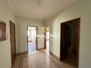 Apartamento T2 para Venda em Baixa da Banheira e Vale da Amoreira