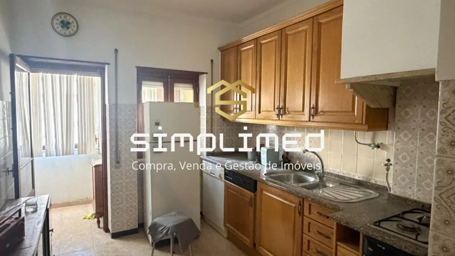 Apartamento T2 para Venda em Baixa da Banheira e Vale da Amoreira