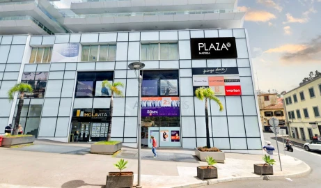 Loja para Arrendamento em Funchal (Se)