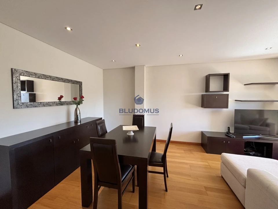 Apartamento T2 para Venda em São Bernardo Foto 1