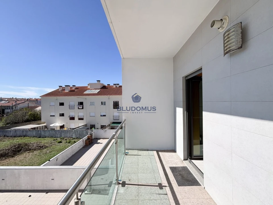 Apartamento T2 para Venda em São Bernardo Foto 6