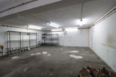 Loja para Venda em Alto do Seixalinho, Santo André e Verderena