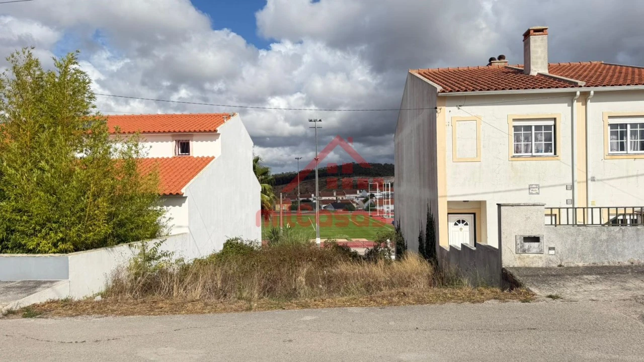 Terreno para Venda em Santa Maria, São Pedro e Matacães Foto 1