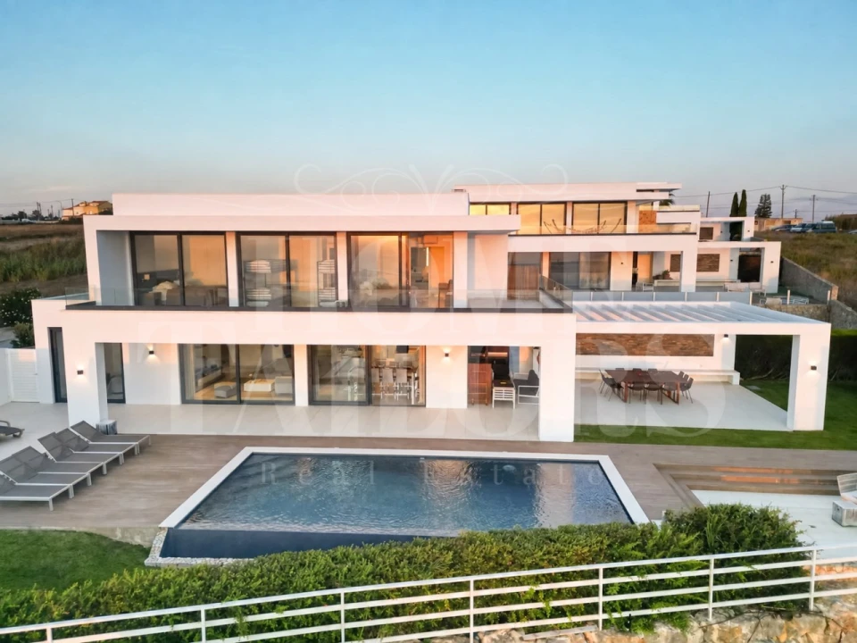 Moradia T4 para Venda em Ericeira Foto 1