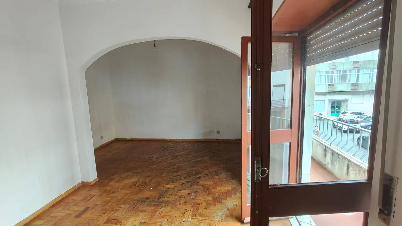 Apartamento T3 para Venda em Venteira Foto 15