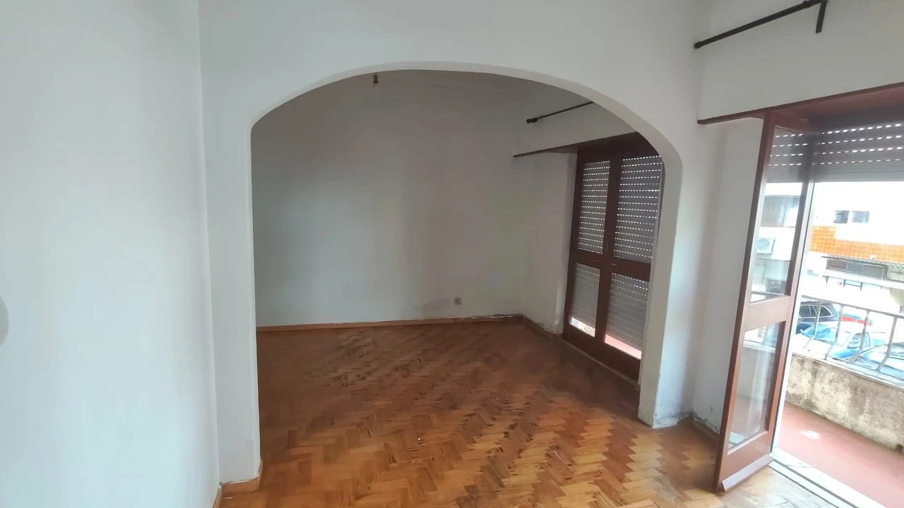 Apartamento T3 para Venda em Venteira Foto 22