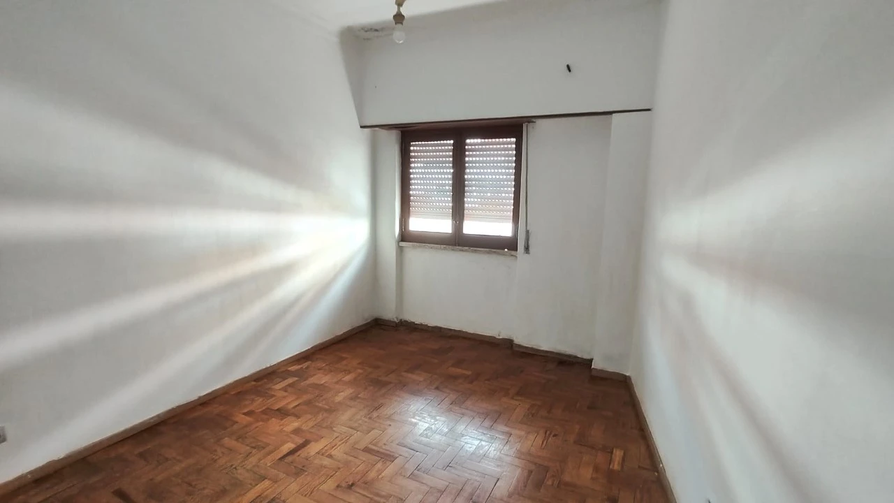 Apartamento T3 para Venda em Venteira Foto 28