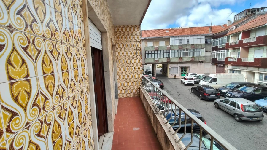Apartamento T3 para Venda em Venteira Foto 24