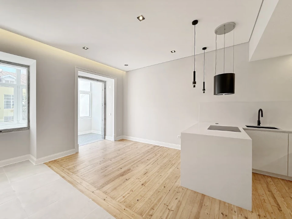 Apartamento T3 para Venda em Areeiro Foto 3