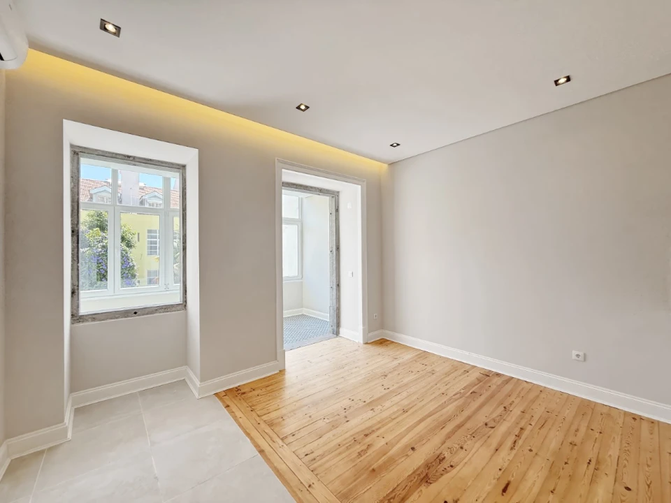 Apartamento T3 para Venda em Areeiro Foto 10