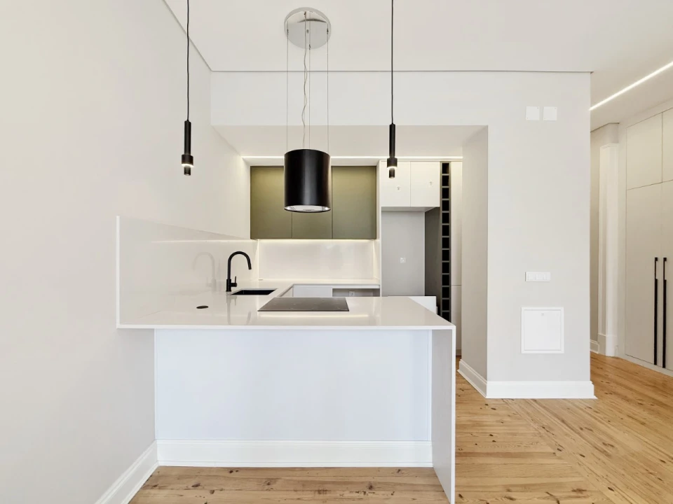 Apartamento T3 para Venda em Areeiro Foto 14