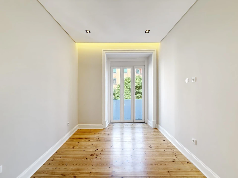 Apartamento T3 para Venda em Areeiro Foto 25