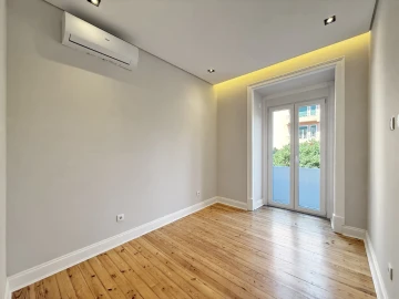 Apartamento T3 para Venda em Areeiro