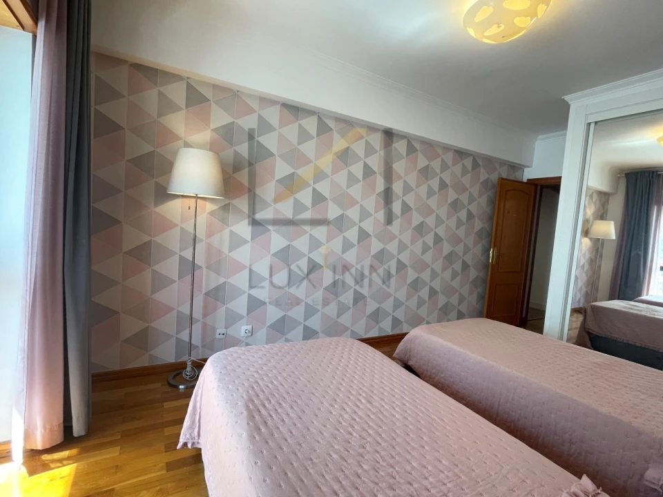 Apartamento T3 para Venda em Queluz e Belas Foto 25