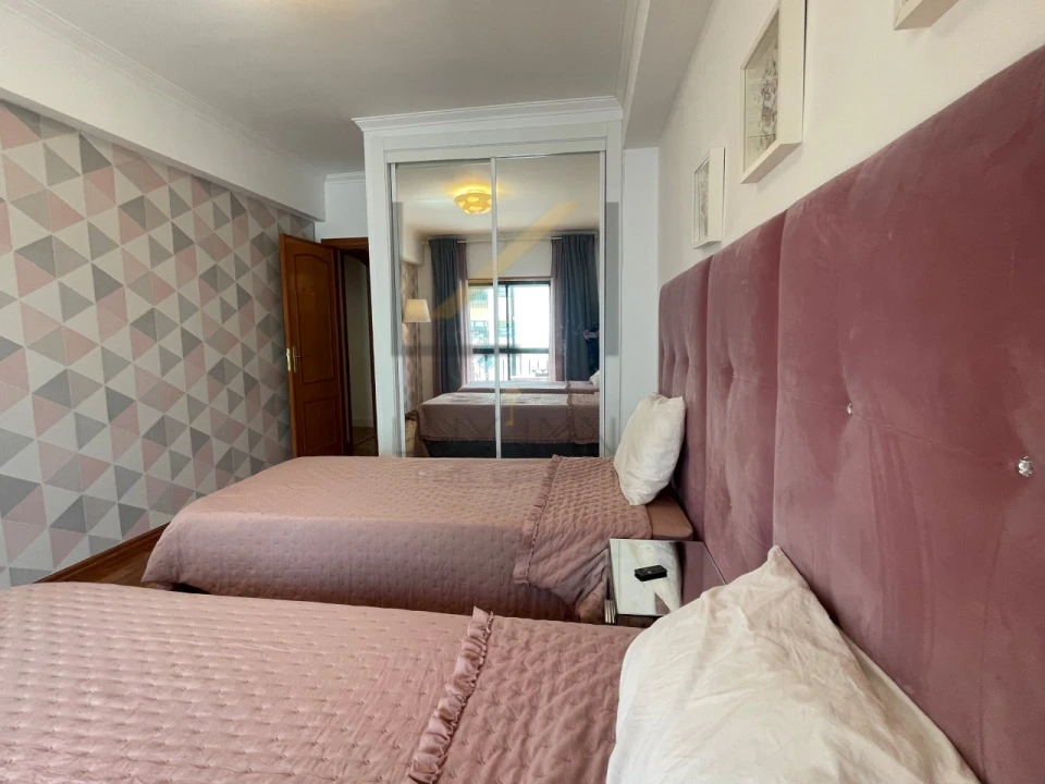Apartamento T3 para Venda em Queluz e Belas Foto 24