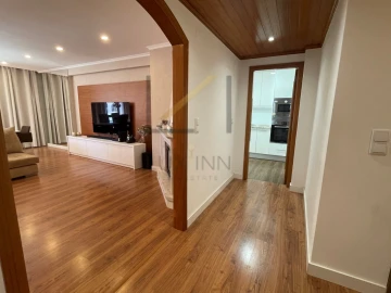 Apartamento T3 para Venda em Queluz e Belas