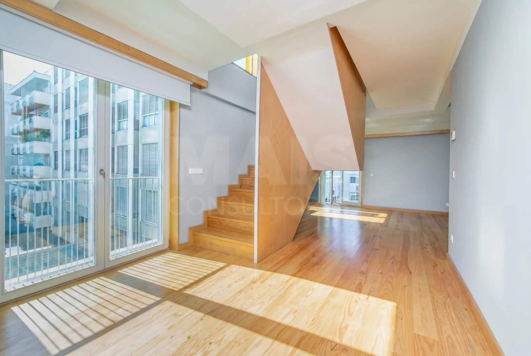 Apartamento T1 para Venda em Campo de Ourique Foto 5